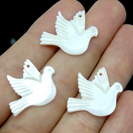 Pingente em Madrepérola / 20x23mm - Pomba (unidade)