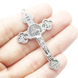 Crucifixo de Metal / 56x33mm - Cristo e São Bento (Unidade)-Níquel