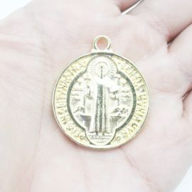 Medalha de Metal / 37x31mm - São Bento (unidade) - Dourado