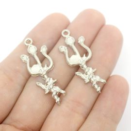 Pingente de Metal Níquel / 37x14mm - Afro Religioso (unidade)