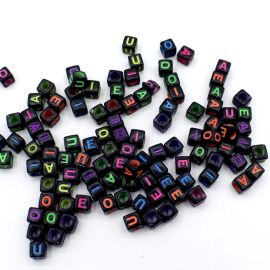 Cubo Leitoso / 6mm - SÓ VOGAIS - Cores Diversas (20 gramas)