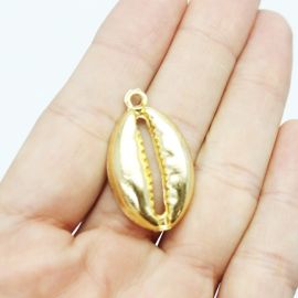 Pingente de Metal / 31x19mm - Búzio (Unidade) - Dourado