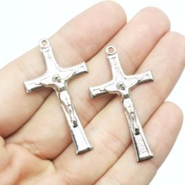 Crucifixo de Metal / 42x23mm - com O Cristo  (unidade)-Níquel