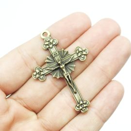 Crucifixo de Metal / 50x34mm - com O Cristo  (unidade) -Ouro Velho
