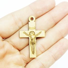 Crucifixo em MDF / 41x25mm - com o Cristo (Unidade)