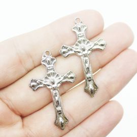 Crucifixo de Metal / 38x22mm - com O Cristo (unidade)-Níquel