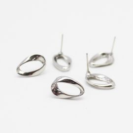 Pino de Brinco em Metal / 15x10mm  (1 par)