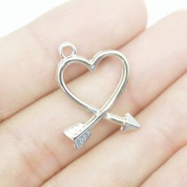 Pingente de Metal - 22x16mm / Coração Flecha (Unidade) 