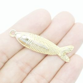 Pingente de Metal / 43x10mm - Peixe (unidade) - Dourado