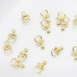 Pingente de Metal / 18x9mm - Chupeta (unidade) -Dourado