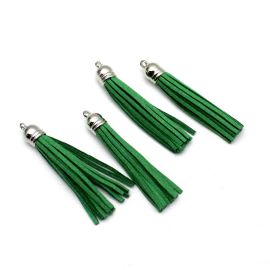 Pingente Tassel / 6,5cm - Fios de Camurça (unid.)