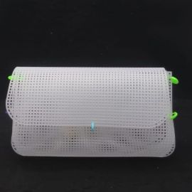 Tela Plástica para Bolsa / 53x50cm - (unidade) - Branca