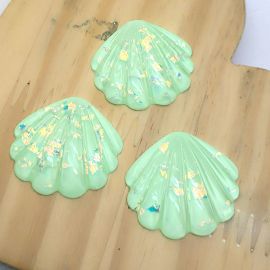 Aplique de Resina / 39x41mm - Concha com Brilho (unidade)