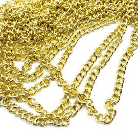 Corrente de Alumínio / 12x9mm - (1 metro) - Dourada 