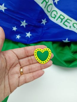 Tema Brasil - Coração / Aplique Emborrachado - 27x30mm (Unidade) - Amarelo